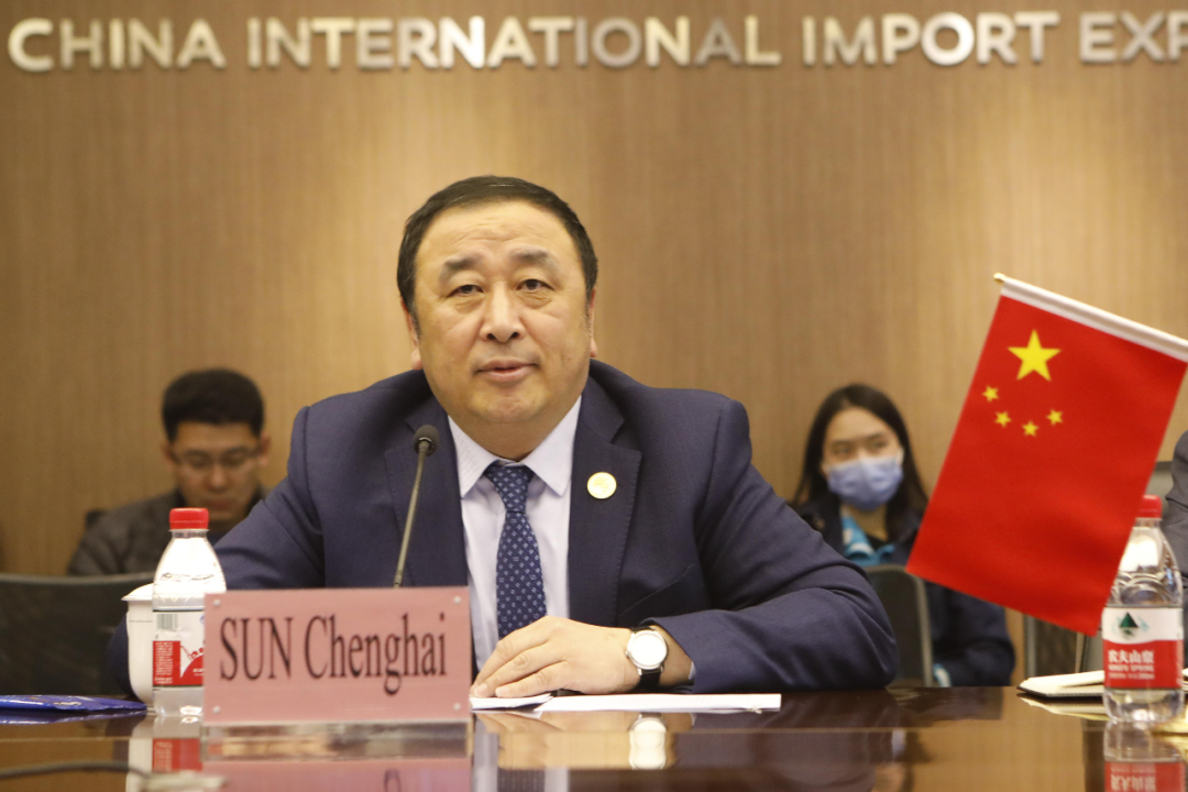 进口博览局副局长孙成海讲话